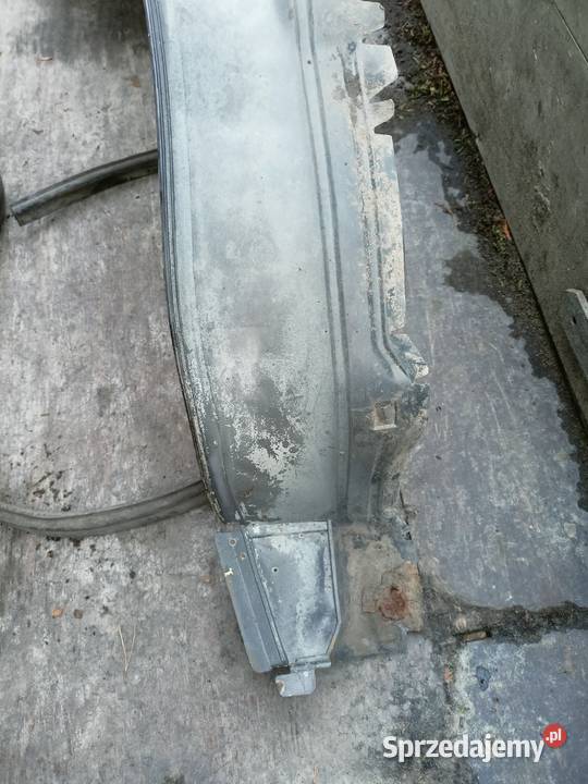 Mercedes W124 nadkole przednie pod błotnik lewe nadkola Karoseria Skarżysko-Kamienna