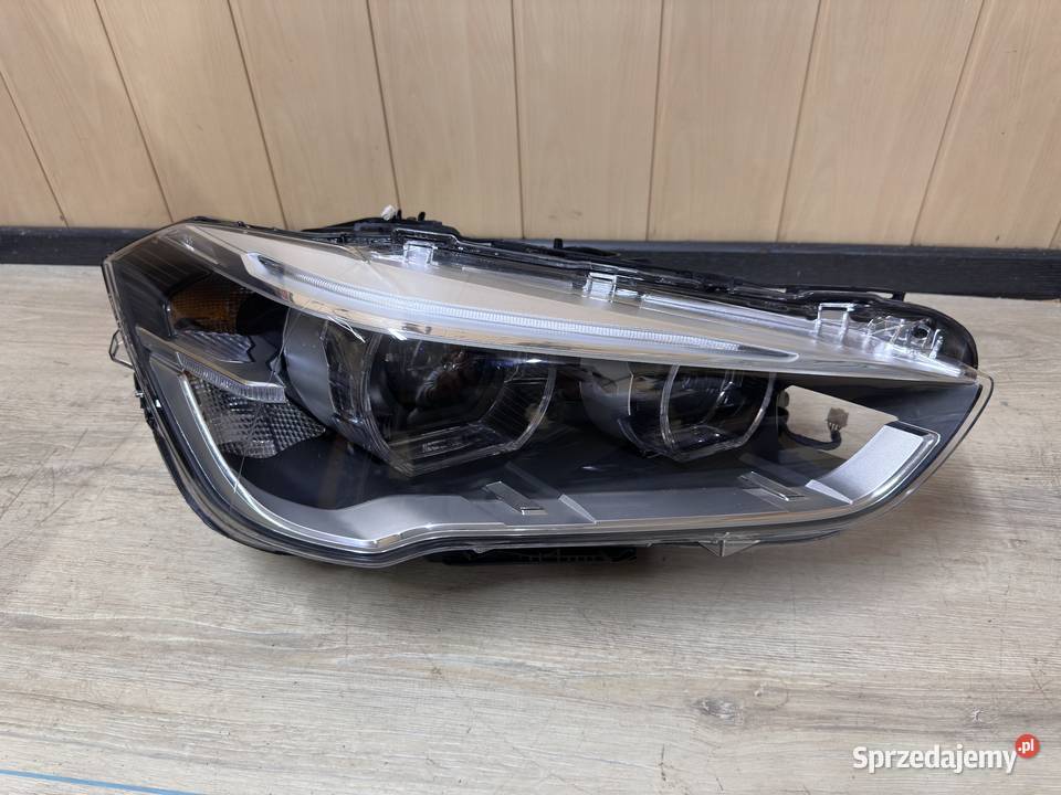 Lampa F48 Full Led prawy przód 7495004 osobowe wielkopolskie Leszno sprzedam