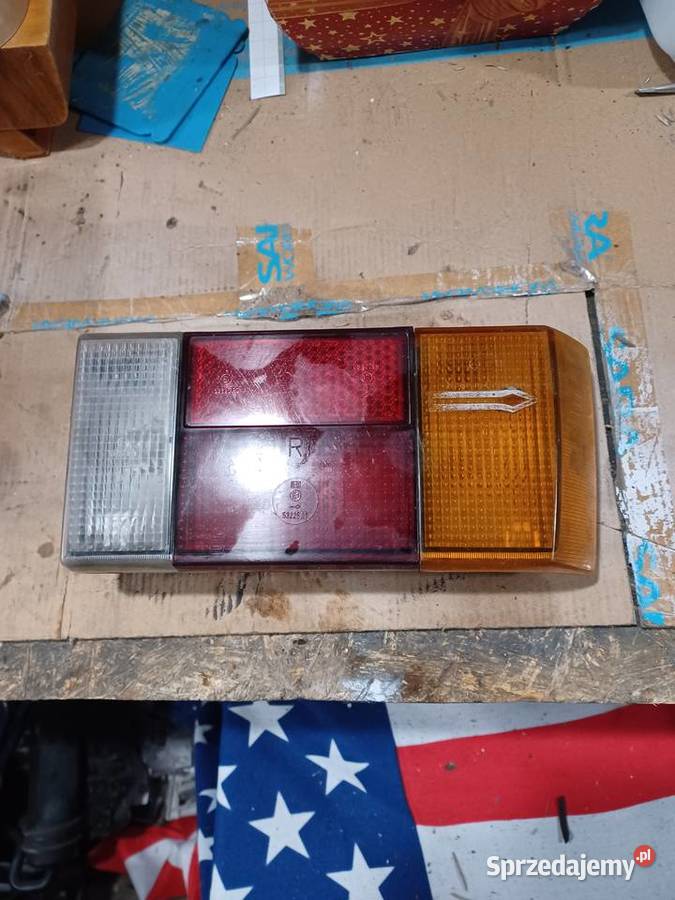 Vw golf I lampa tyl prawa 171945096 JKL osobowe Grudziądz