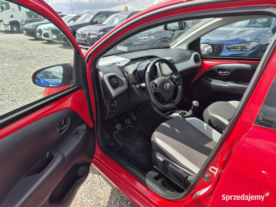 Toyota Aygo II 2014 nieuszkodzony Komorniki