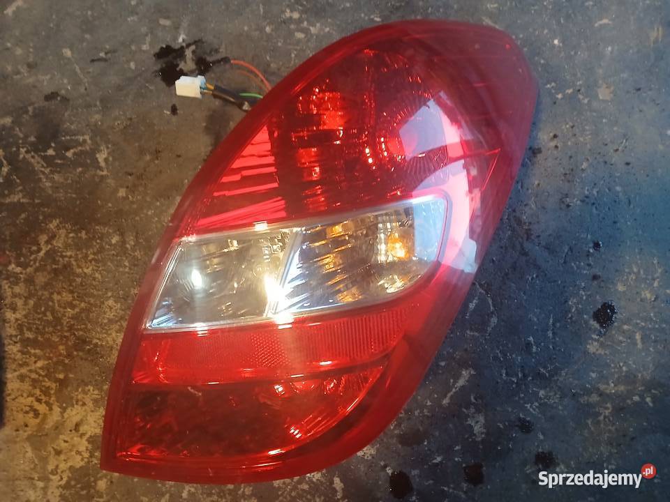 Lampa prawa tylna hyundai i20 I 2011r EU HB 5D