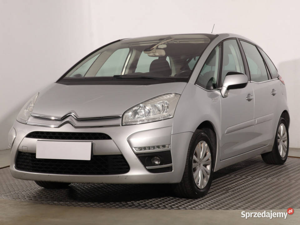 Citroen C4 Picasso 20 HDI światła przeciwmgielne C4 Picasso Katowice