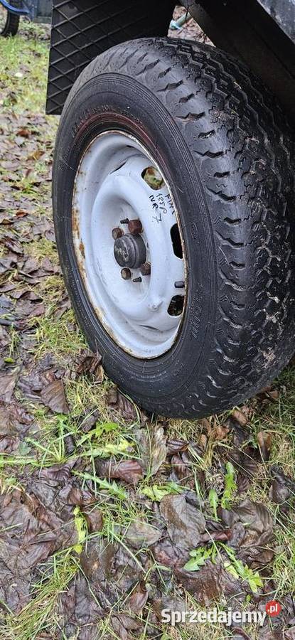 Koło Fiat 125pPolonez Borewicz na kołpaki chrom Barlinek