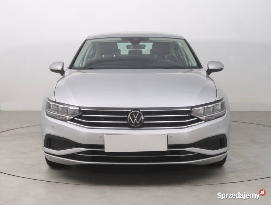 VW Passat 15 TSI światła LED Passat Bielany Wrocławskie