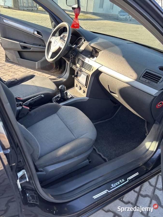 Opel astra h 16 benzyna manualna Drobin