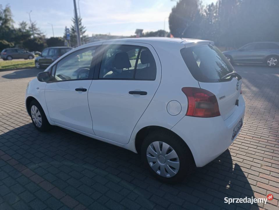 Toyota Yaris 2008 benzyna 10 klimatyzacja benzyna Łomża