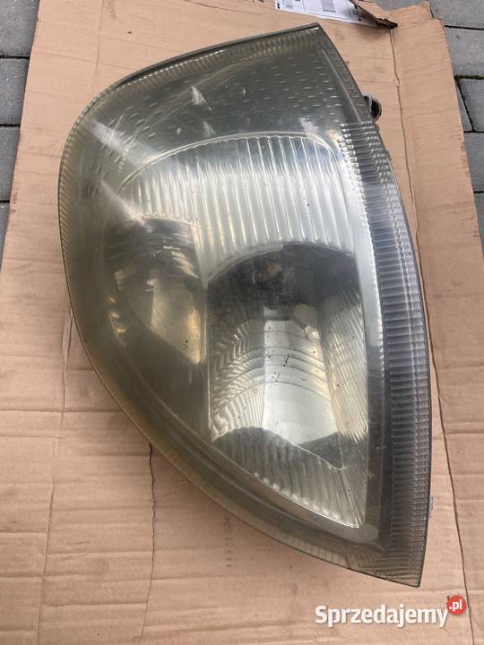Renault Master 25 dci lampa przednia lewa Świdnik
