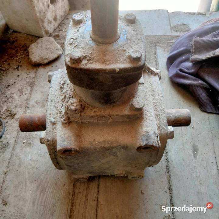 Kombajn ziemniaczany karlik nieuszkodzony Rolnictwo Janiszewo sprzedam