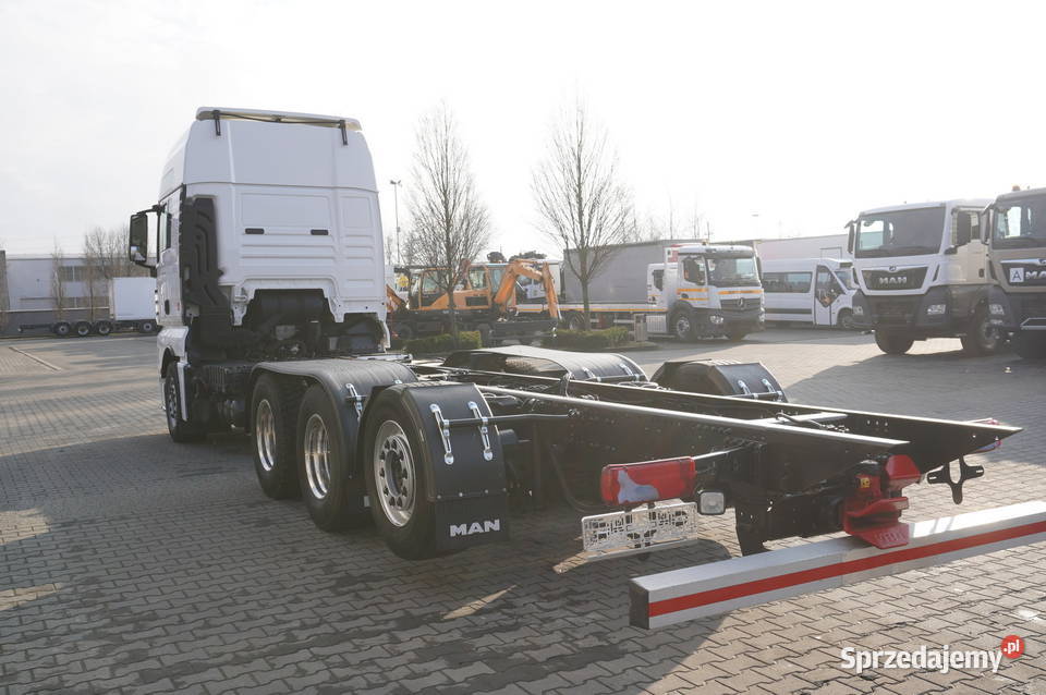 MAN TGX 35580 E6 8x44 rama do zabudowy 88m221791 biały Kraków