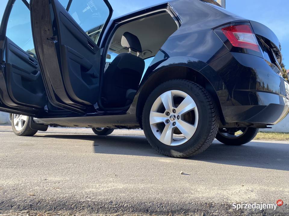 Skoda Fabia 10 Łazy