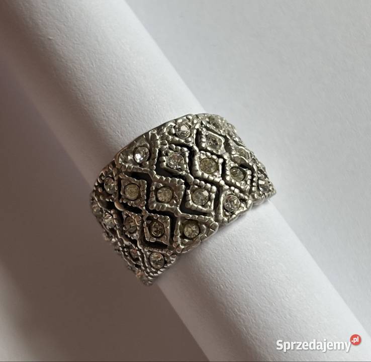Vintage srebrny pierścionek z cyrkonią Bydgoszcz