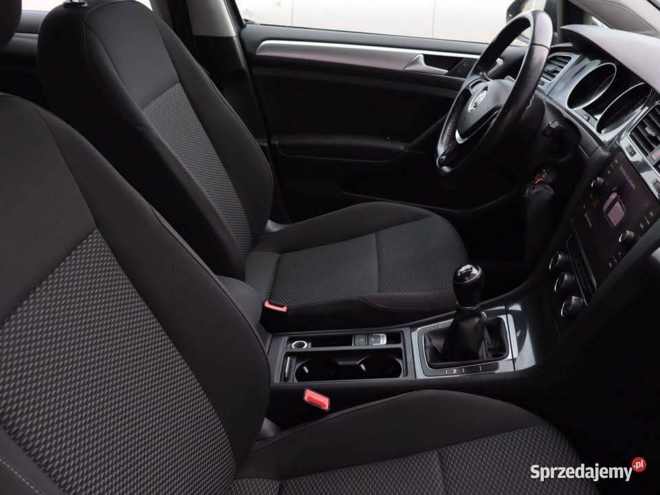 VW Golf 10 TSI Piaseczno