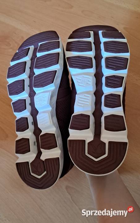 Nowe Bordowe Sneakersy damskie Caprice 38 Rabka-Zdrój