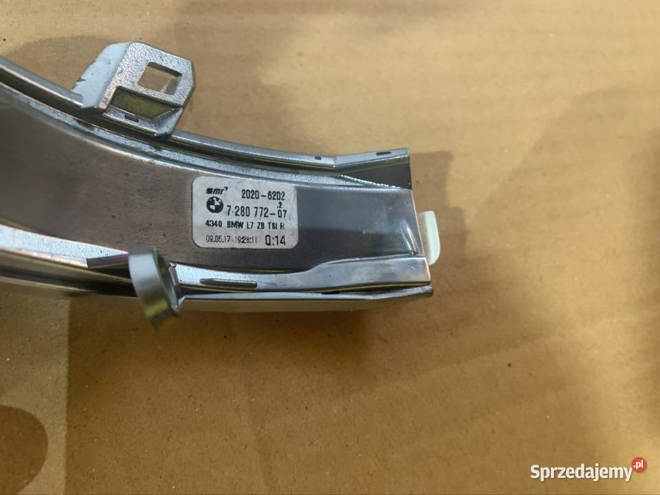 7280772 kierunkowskaz lusterka prawego bmw 3 f30 osobowe Szczecin sprzedam