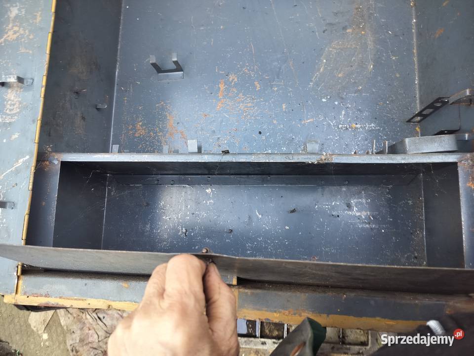 WARSZTATOWA SZAFKA NARZEDZIOWA METAL POLSKA Pozostałe Dom i Ogród Kęty sprzedam