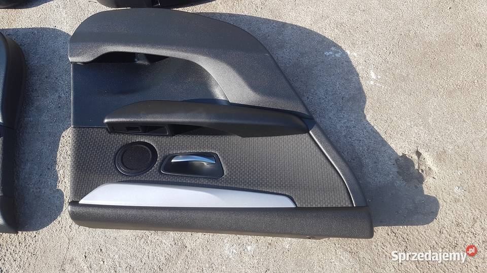 BMW 218d seria 2 F45 Active Tourer boczki boczek osobowe