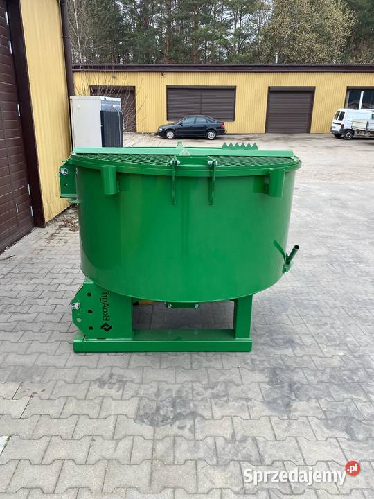 Betoniarka z napędem hydraulicznym 800 l sprzedam