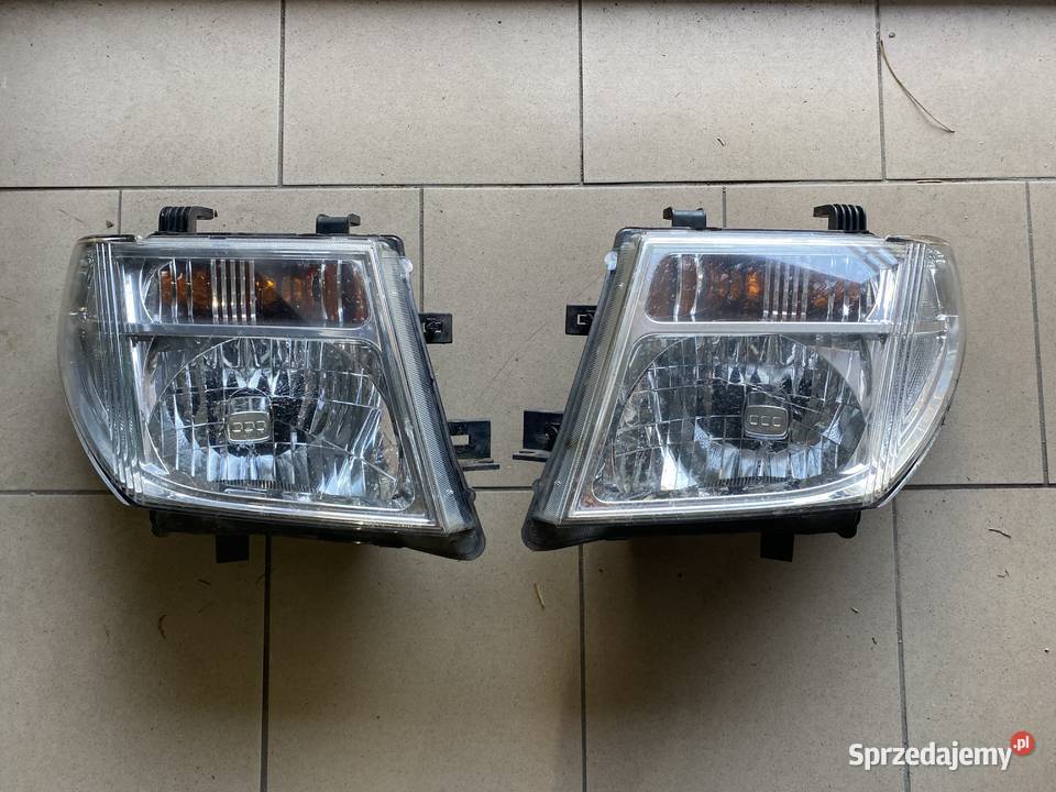 Nissan Navara D40 lampa lampy przód używane mazowieckie Pruszków
