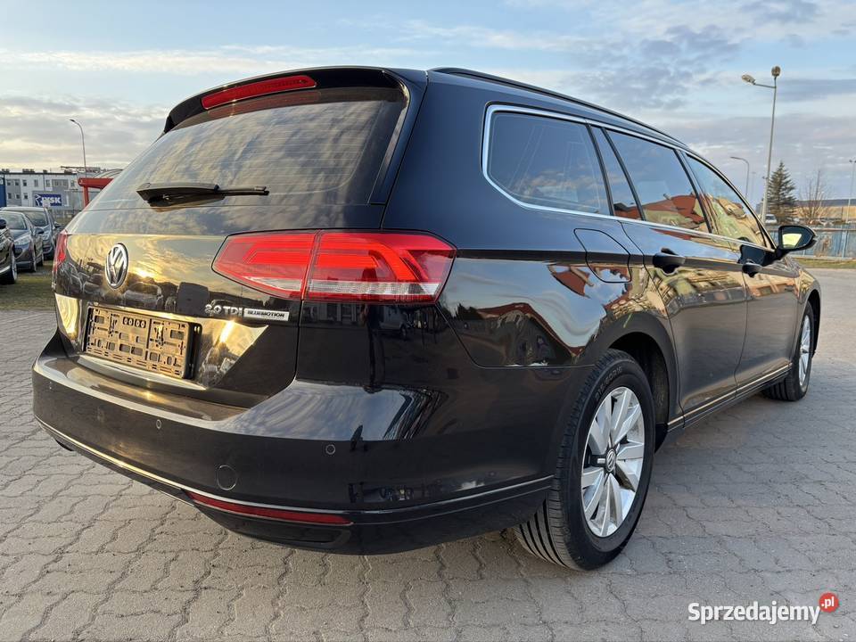Volkswagen Passat B8 20 20 TDI 150 Manual 2015r lakier metallic