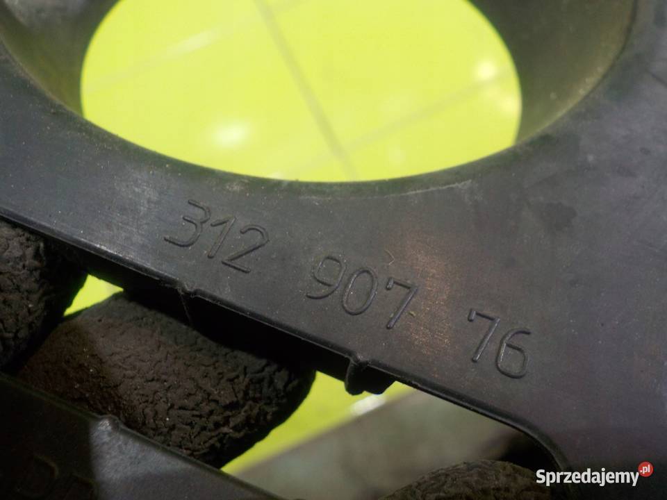 VOLVO S60 II V60 I 16 B AUT 12r kierownica osobowe mazowieckie Suków