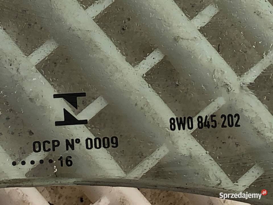 SZYBA PRAWY PRZÓD AUDI A4 B9 Kombi 8W0845202