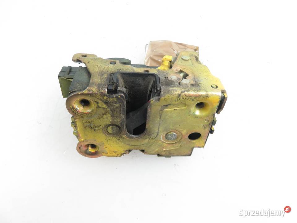 ZAMEK PRAWY PRZEDNI RENAULT MASTER II małopolskie sprzedam