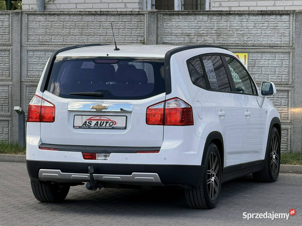 Chevrolet Orlando LS 18i 141 światła przeciwmgielne Orlando Węgrów