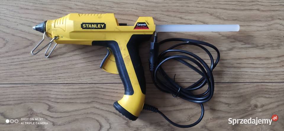 Pistolet do klejenia na gorąco STANLEY Pistolety i agregaty