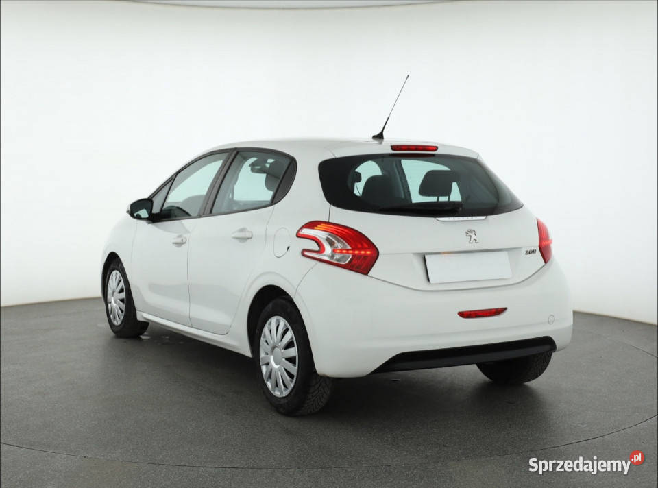 Peugeot 208 14 HDI Rok produkcji 2013 Samochody osobowe mazowieckie Piaseczno