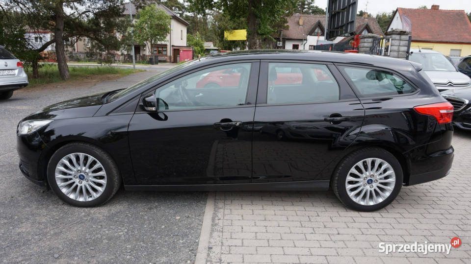 Ford Focus z Niemiec Gwarancja Mk3 20102018 VAT marża sprzedam