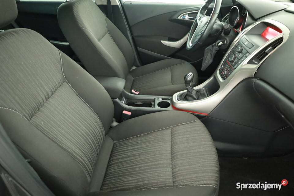 Opel Astra 14 T 88KM Piaseczno