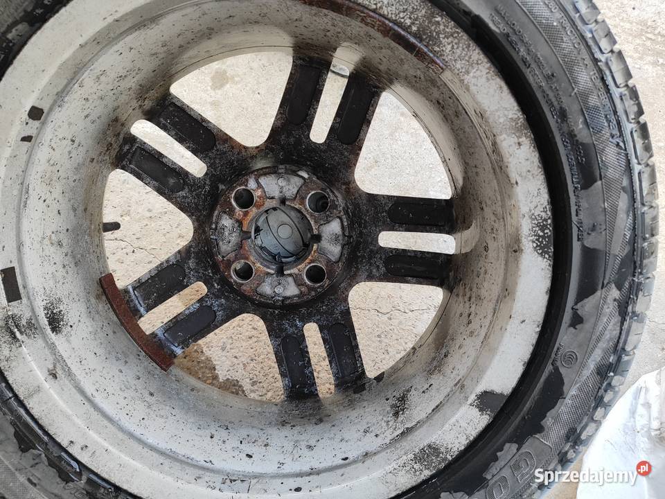 Koła 16Felgi aluminiowe z oponami 2055516 Ford Mniów