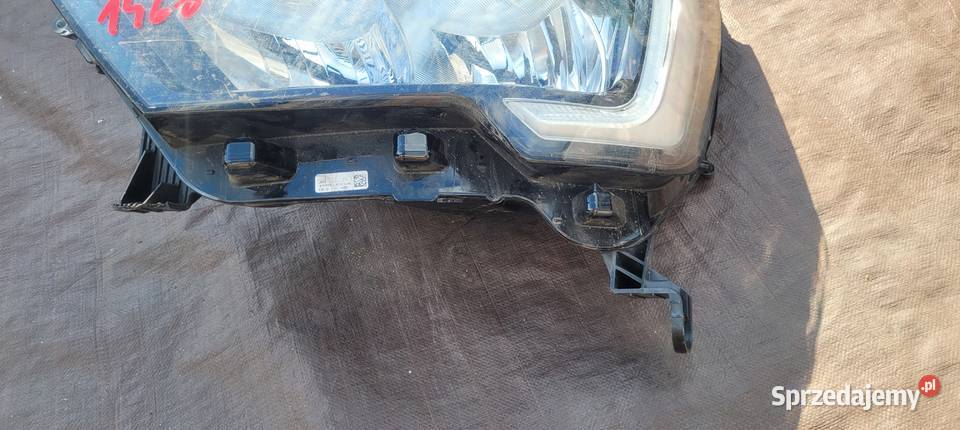 LAMPA LEWA REFLEKTOR RENAULT MASTER III LIFT 19 śląskie