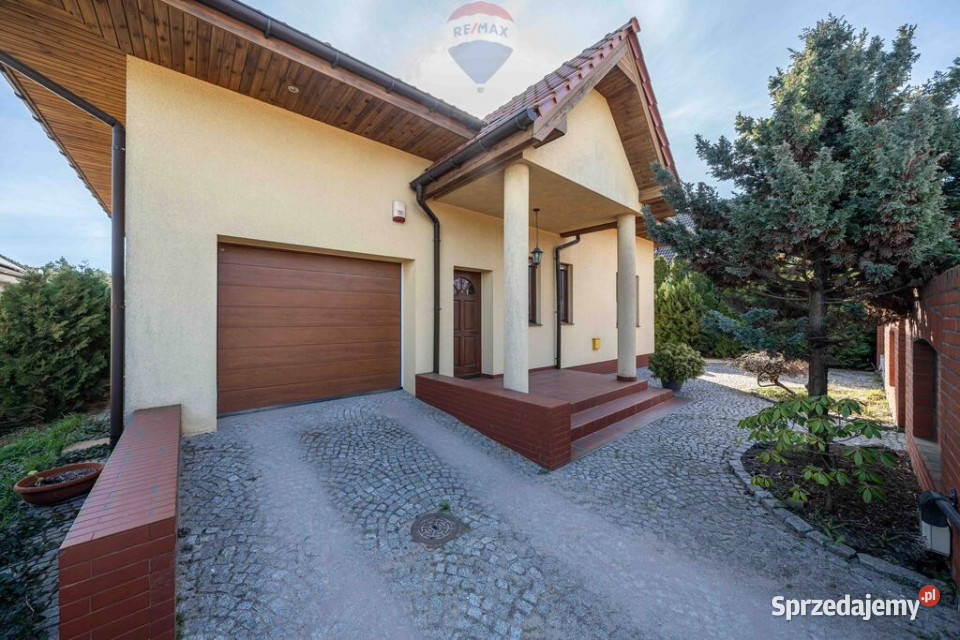 Przytulny i funkcjonalny dom w Kiekrzu Kiekrz sprzedam