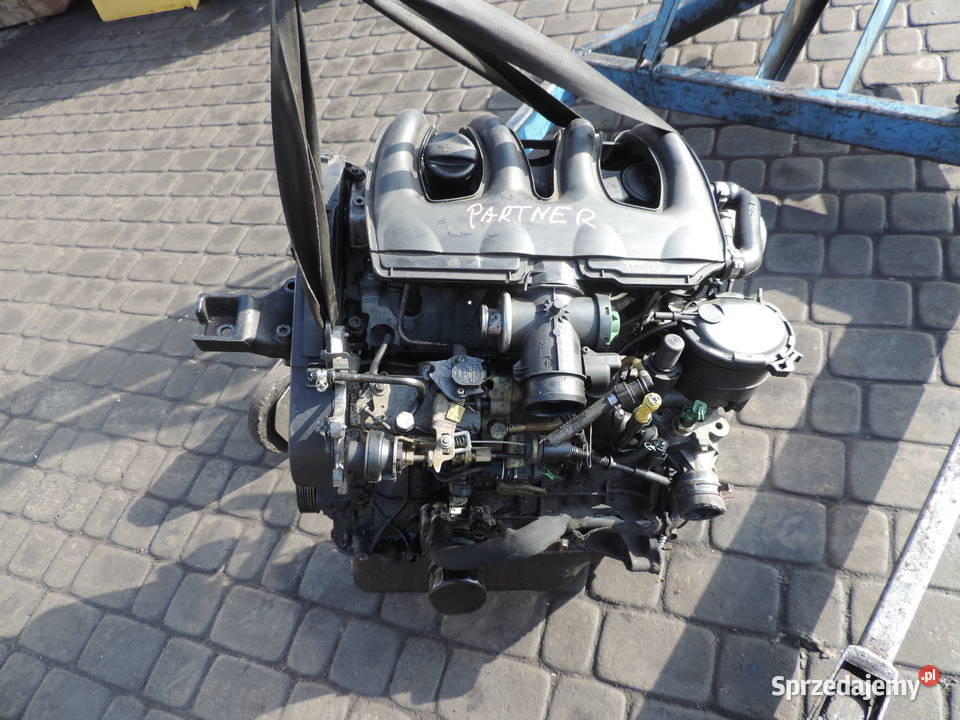 SILNIK PEUGEOT PARTNER 19 D osobowe