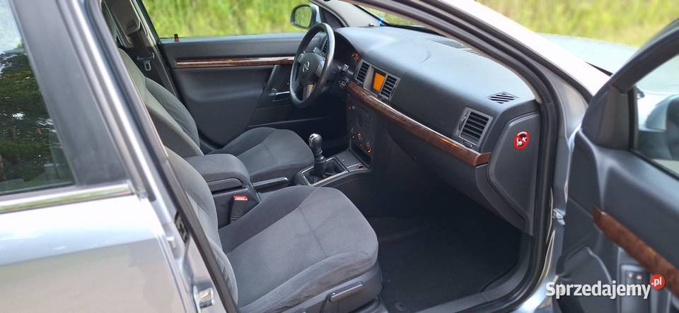 Opel Vectra C 18 LPG 122 Klima PDC Tempom manualna