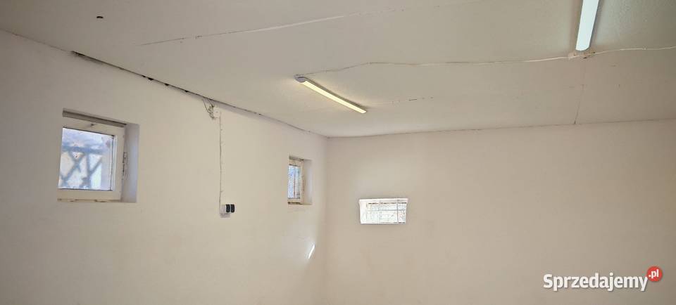 Wynajmę garaże z kanałem i murowane Nowogard