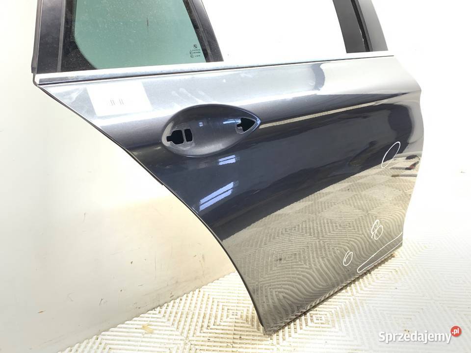 DRZWI PRAWY TYŁ BMW F11 Kombi 0917 A90 Karoseria