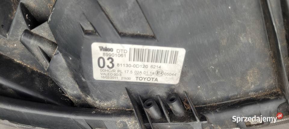 TOYOTA YARIS II REFLEKTOR PRAWY LAMPA PRAWA Części samochodowe Ruda Śląska