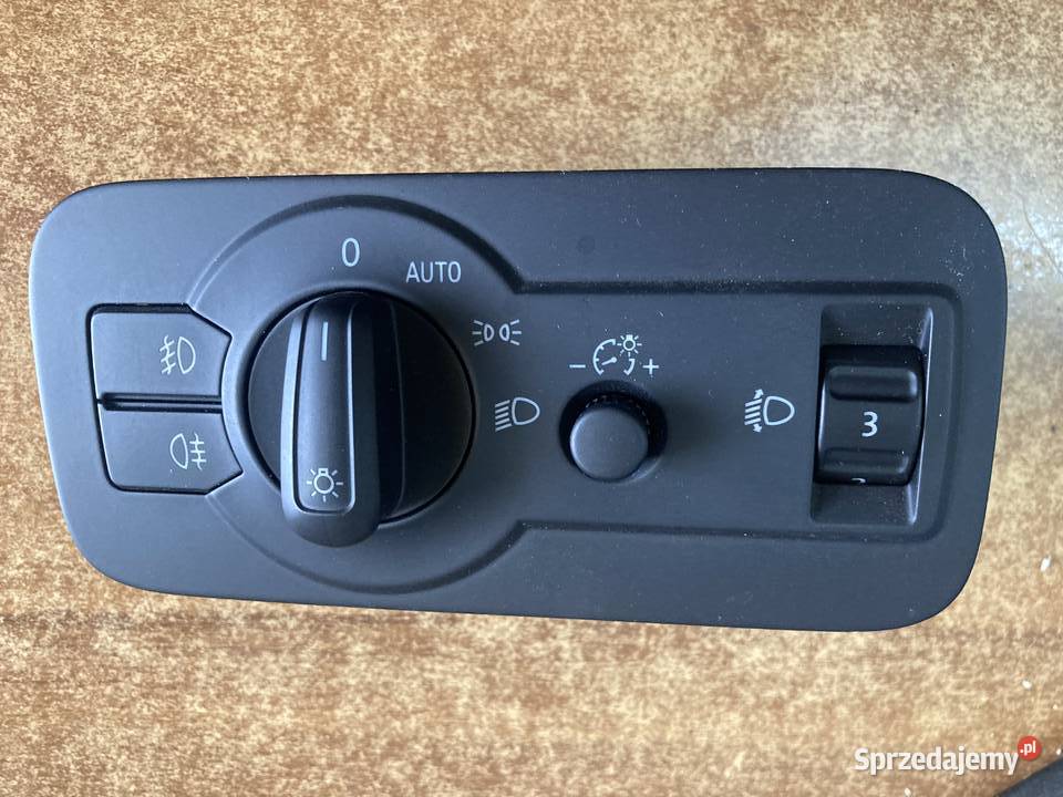 VW TOUAREG PRZEŁĄCZNIK ŚWIATEŁ 7P6941431B osobowe Rakoniewice