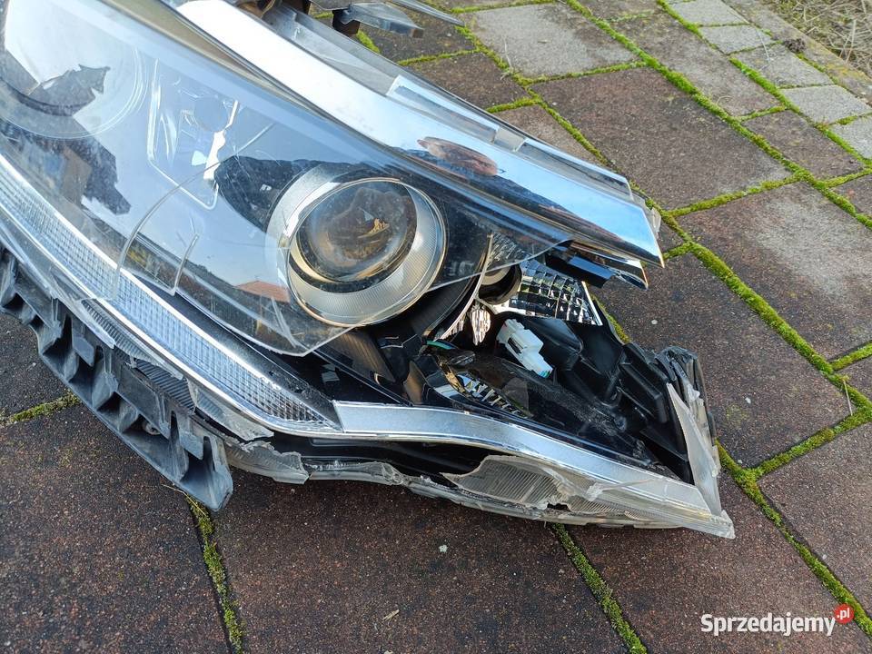 Kia Optima Lampa Xenon LED uszkodzona osobowe łódzkie Sieradz