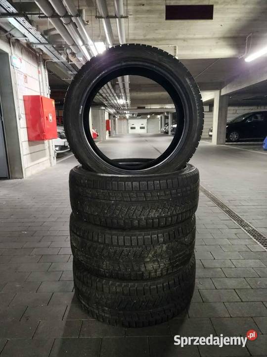 Opony zimowe 22545 r19 96v 6mm Serock