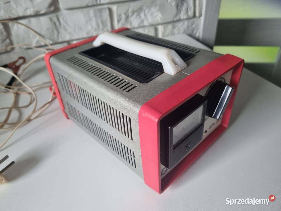 Prostownik do akumulatorów ładowarka Solnica sprzedam