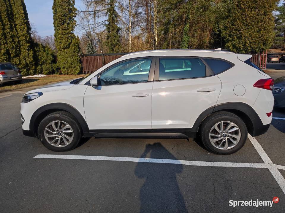 Hyundai Tucson 17 CRDi 115 2016 210 Biały Kamesznica sprzedam