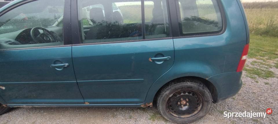 VW Touran Niedrzwica Duża