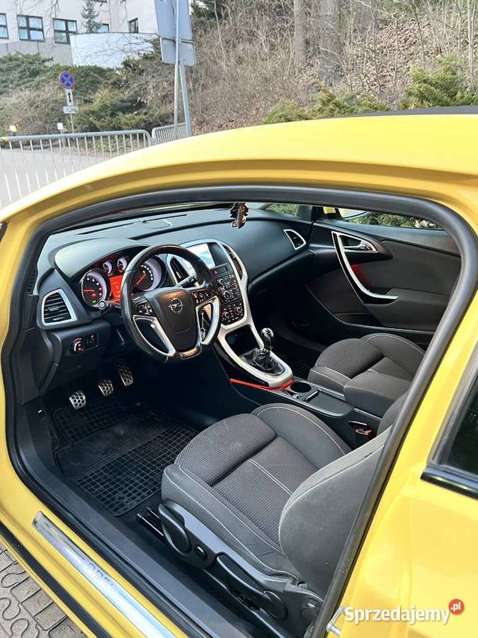 OPEL ASTRA J GTC 14T LPG GAZ Warszawa sprzedam