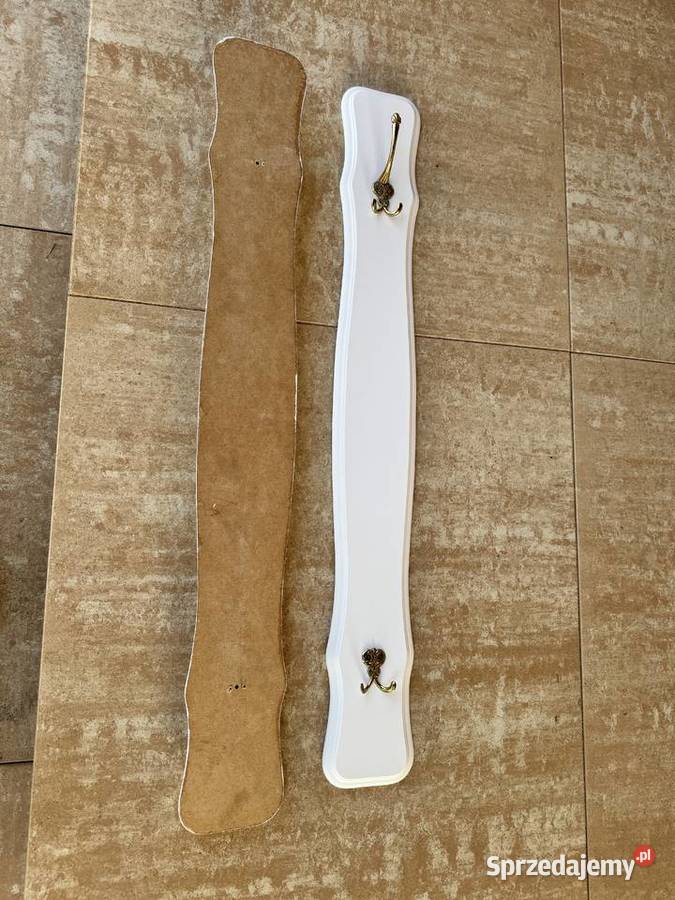 Wieszaki 2 sztuki na ścianę białe stylowe retro Garwolin