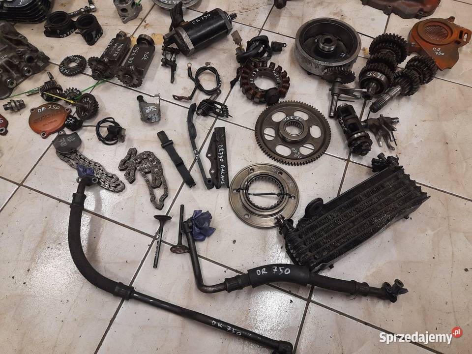 Suzuki DR 750 silnik części głowica wał cylinder dolnośląskie Jelenia Góra