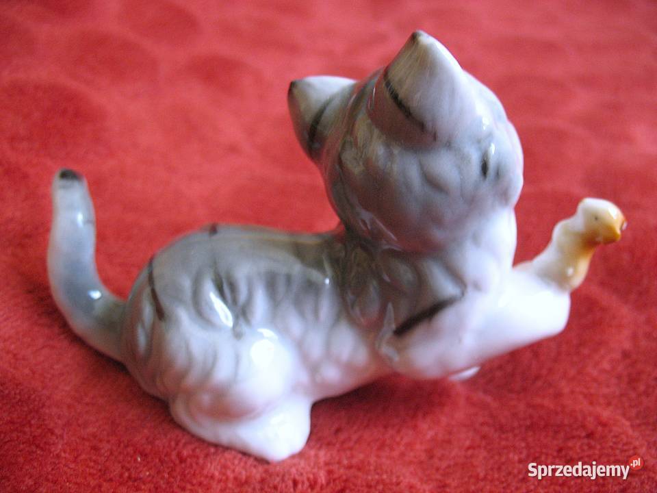 Kot mały kotek z myszką porcelana 7 x 11 x 4 Siedlce sprzedam
