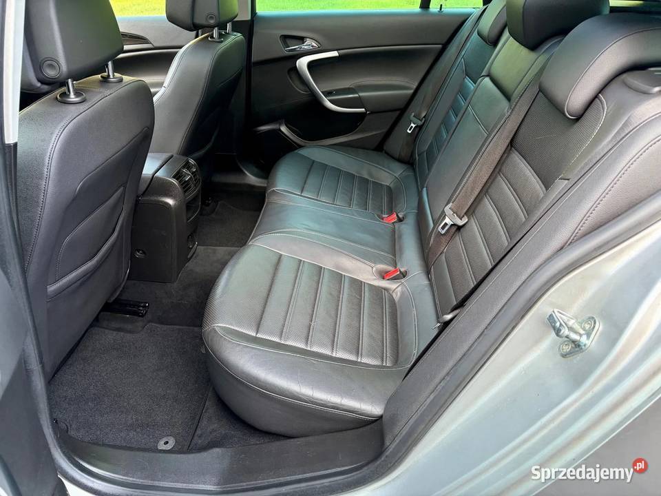 OPEL INSIGNIA Kombi AUTOMAT Mega Wyposażenie światła LED